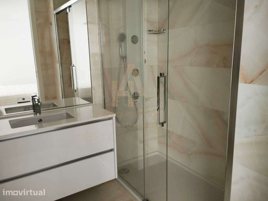 Apartamento T1 Duplex em magnífico empreendimento em Sesimbra - Grande imagem: 3/9