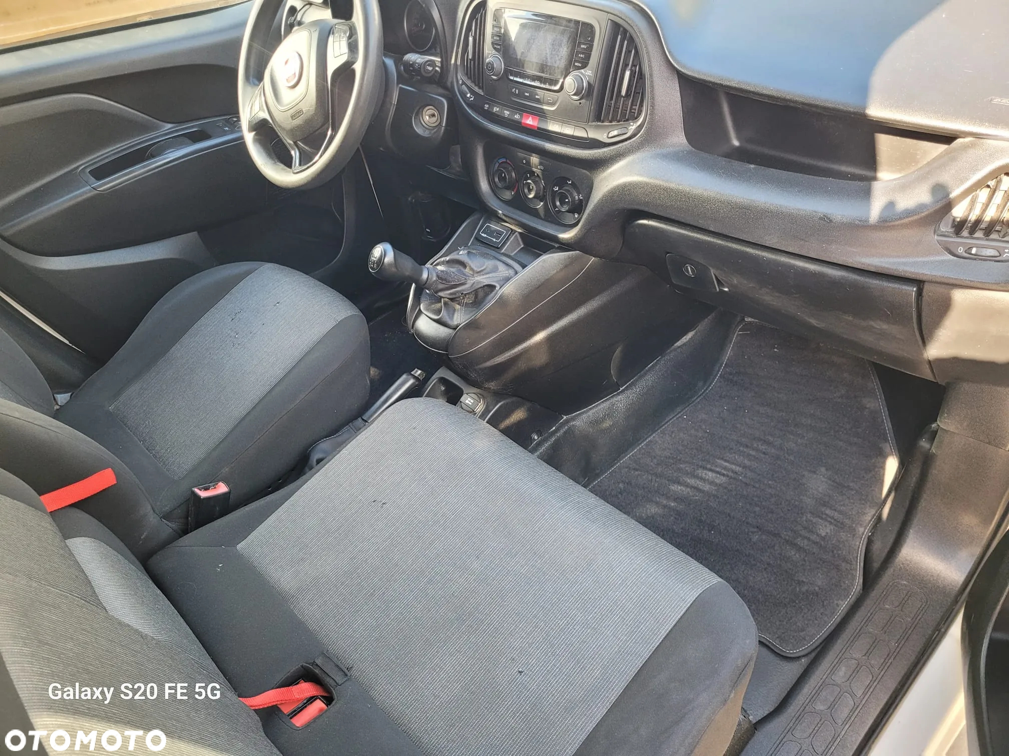 Fiat DOBLO 2016 ROK KLIMA 3 OSOBOWY - 9