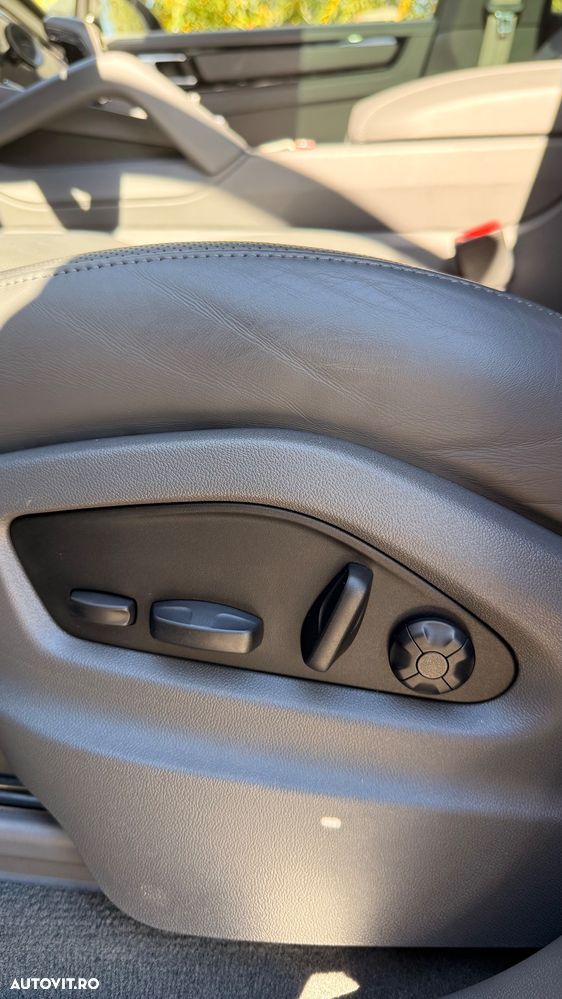 Porsche Cayenne E-Hybrid - 16