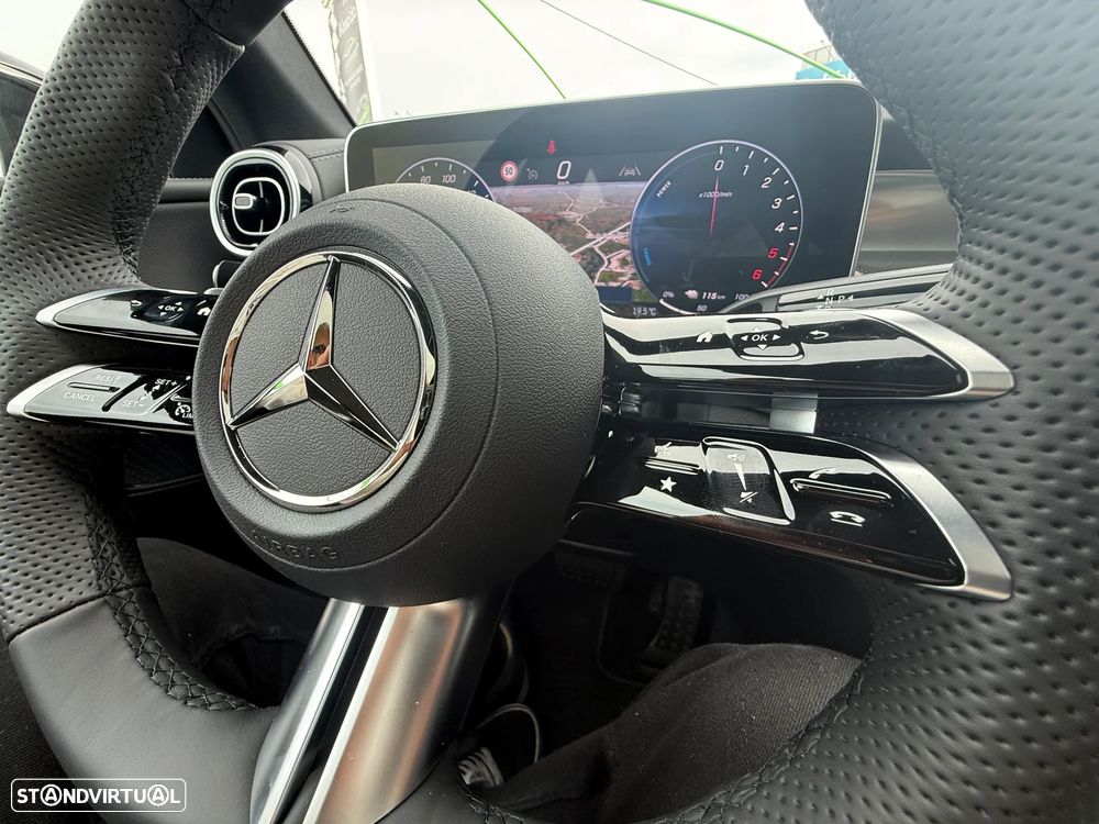 Mercedes-Benz GLC 300 de Coupe 4Matic - 36