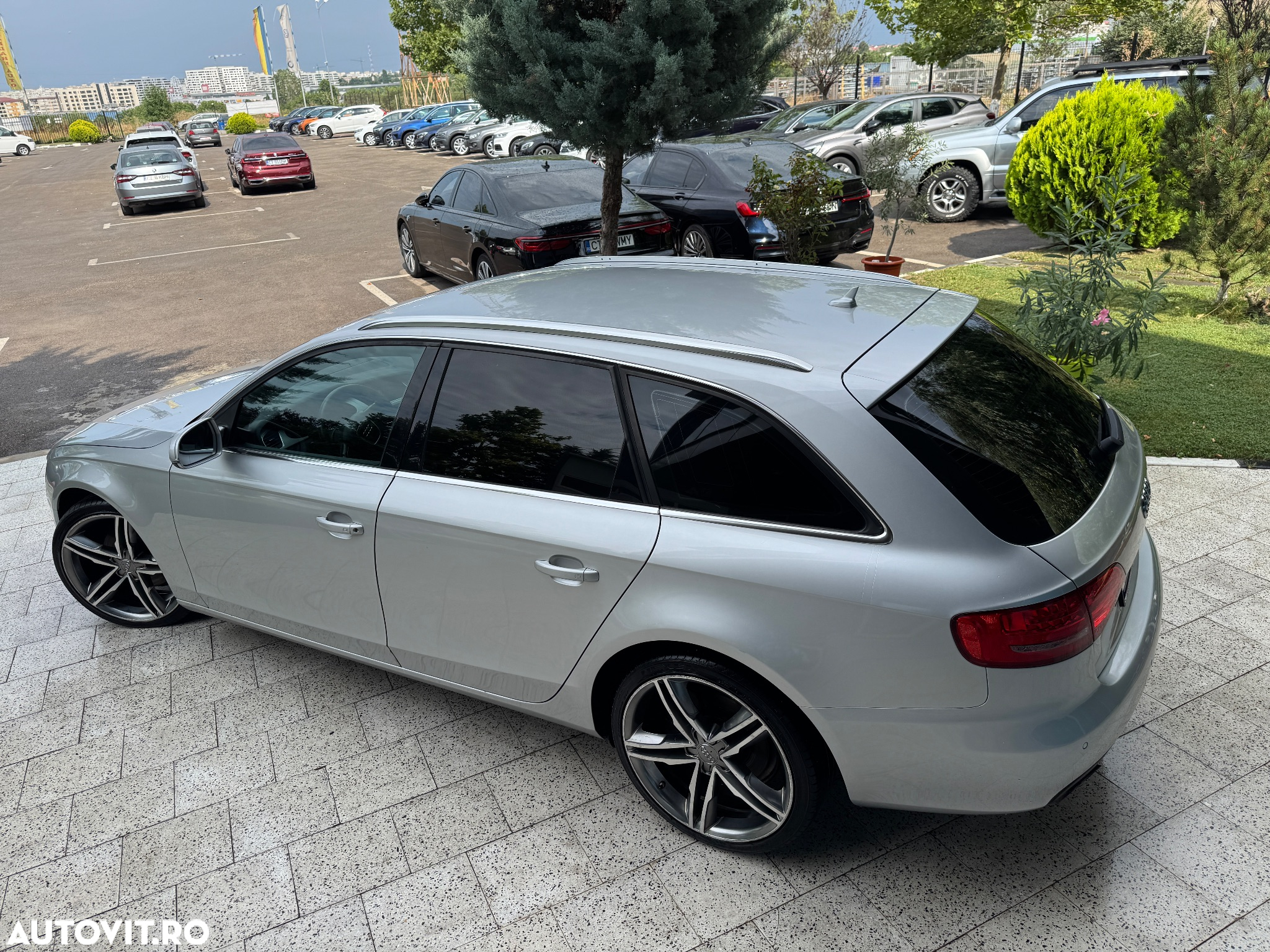 Audi A4 2.0 TDI Multitronic Avant - 12