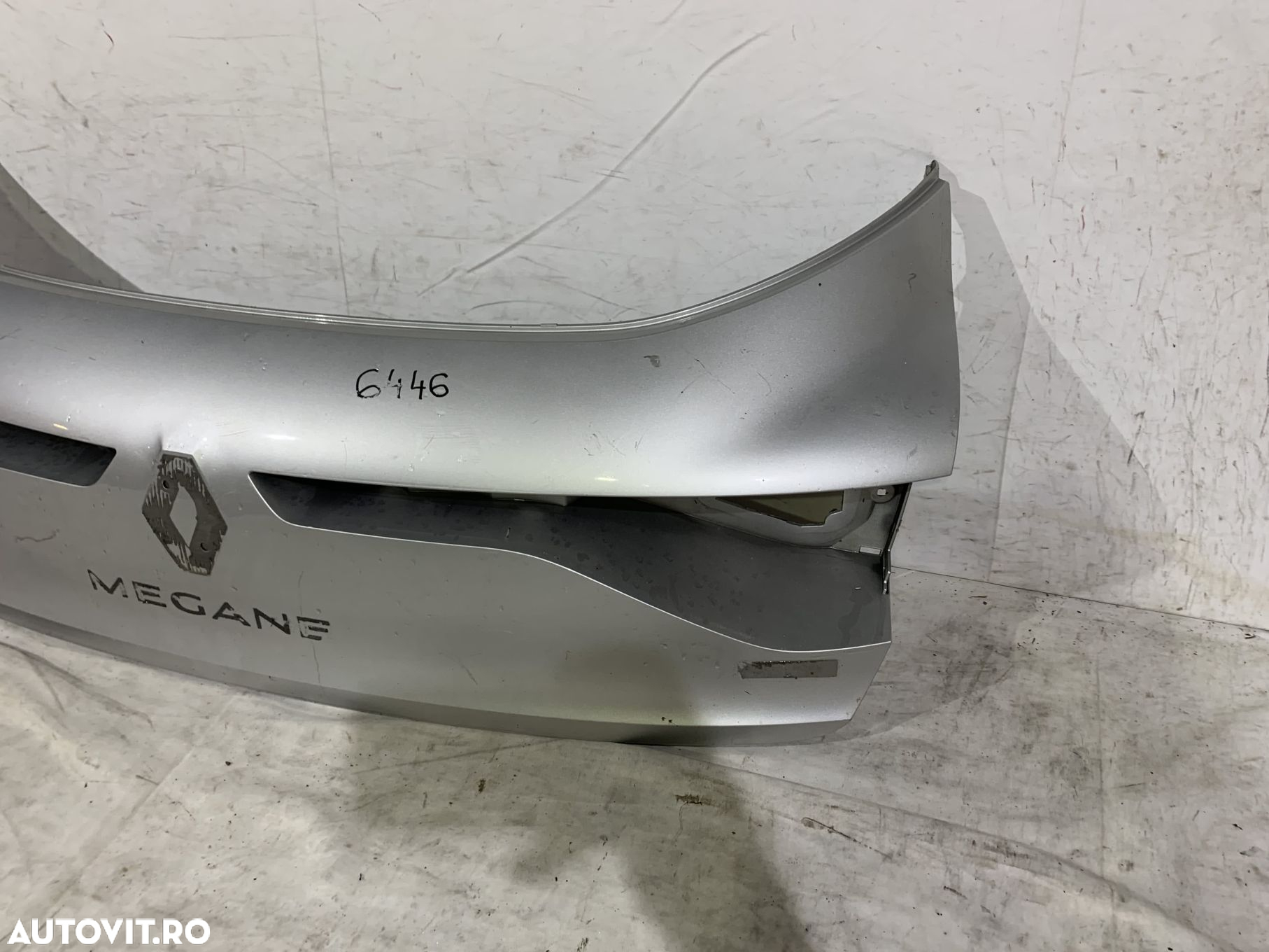 Ornament Hayon, Renault Megane 4, Hatchback, 2016, 2017, 2018, 2019, 2020, cod origine OE 901525202R. - 2