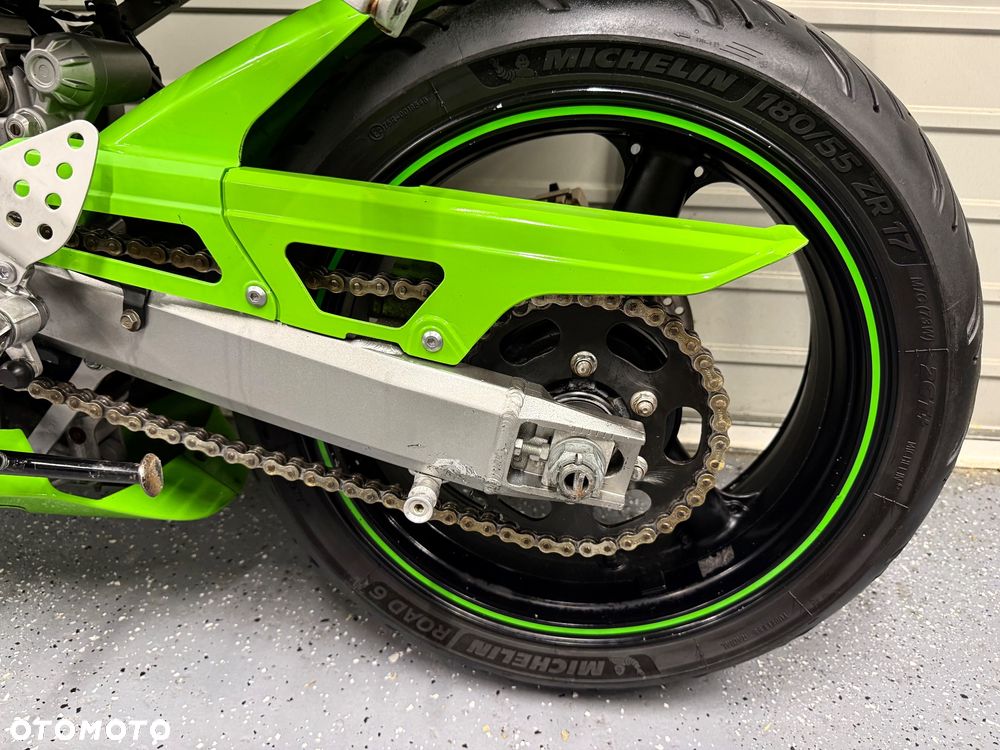 Kawasaki Ninja - 12