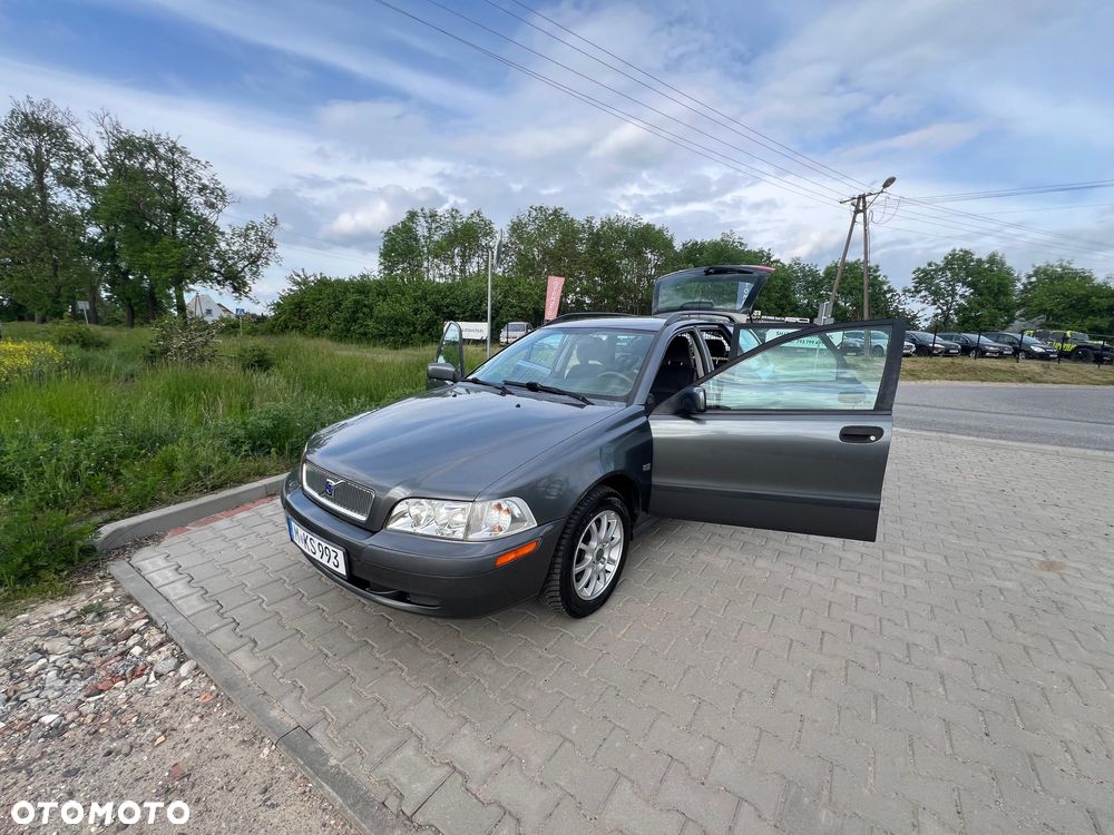 Volvo V40 - 32