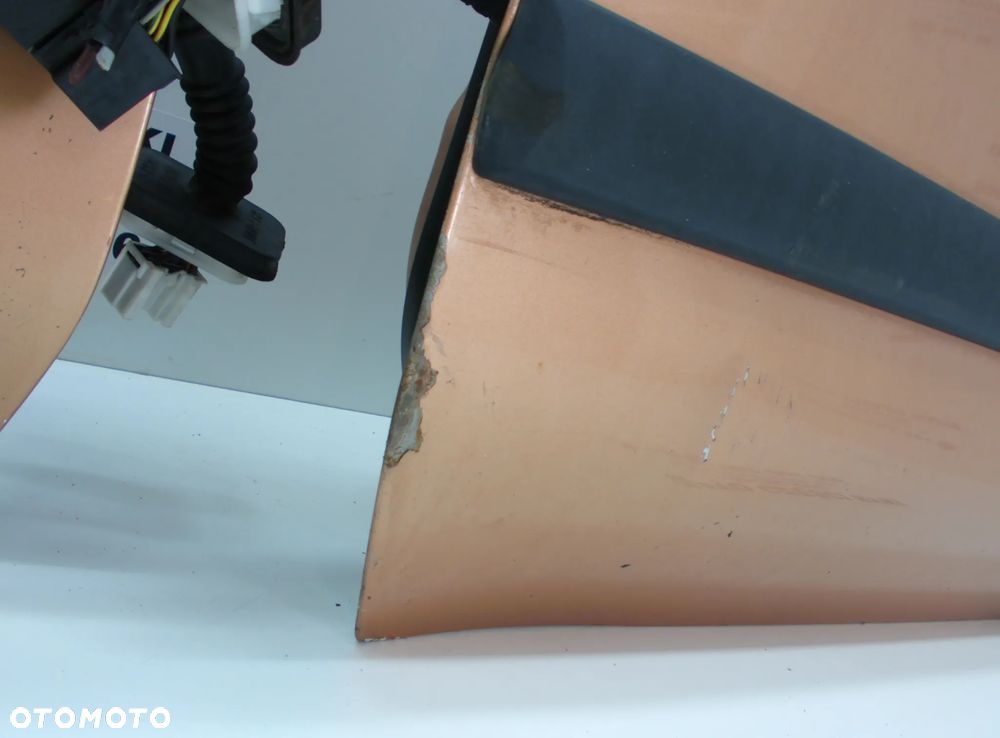 Mitsubishi Carisma drzwi prawe lewe przednie części K80 - 4