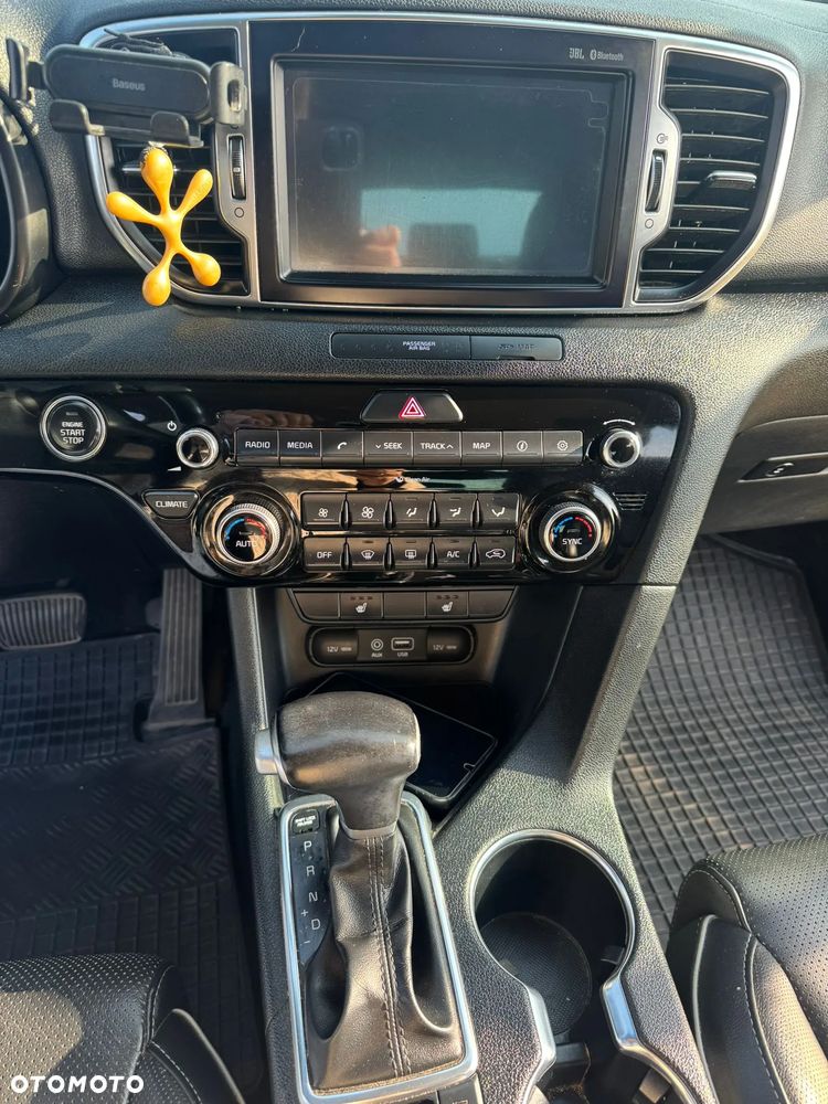 Kia Sportage 1.7 CRDI Business Line 2WD DCT - 8