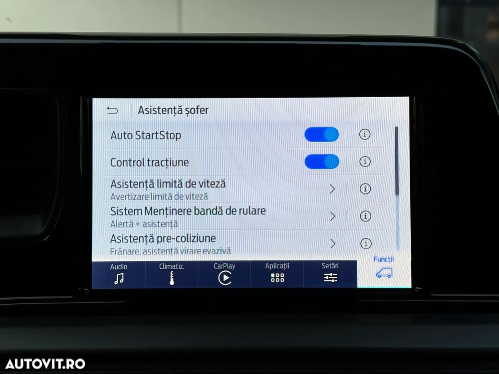 Ford Tourneo Courier 1.0 EcoBoost Trend - 29