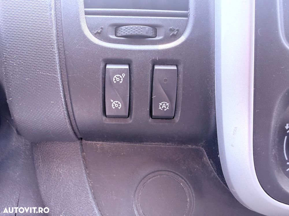 Renault Trafic ENERGY Start & Stop Combi L1H1 Expression - 14