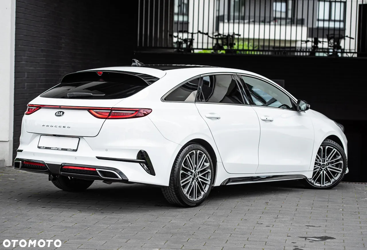Kia ProCeed 1.5 T-GDI GT Line DCT - 13
