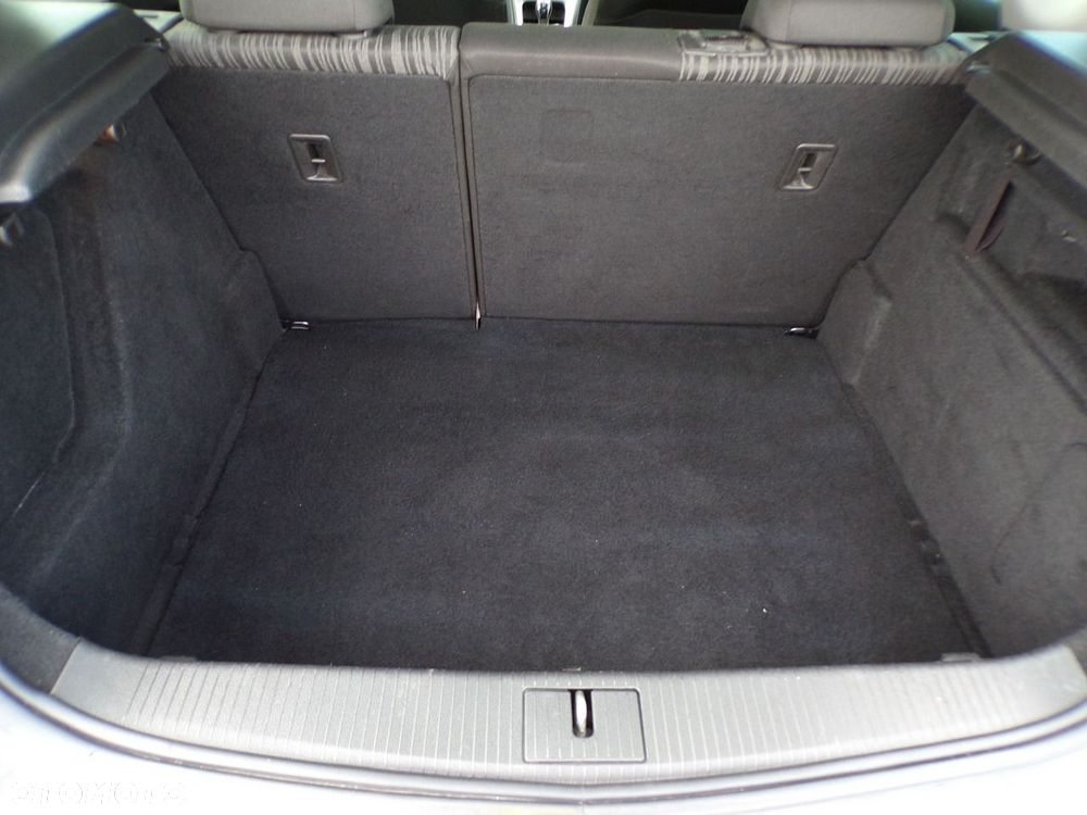 Opel Astra - 18