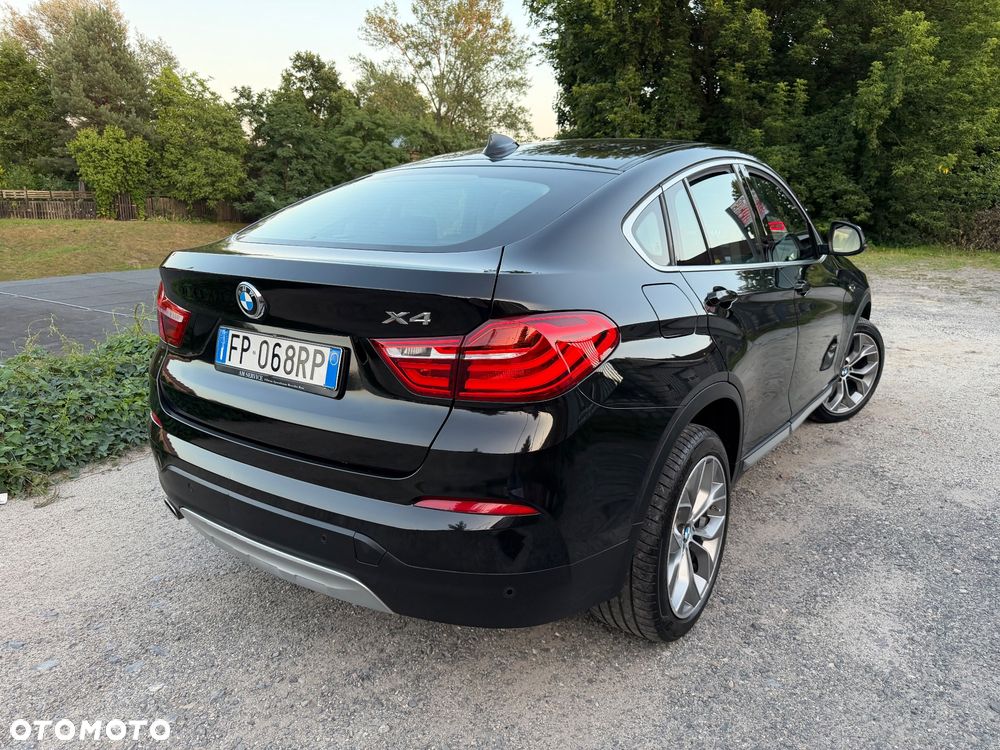 BMW X4 xDrive20d xLine - 24