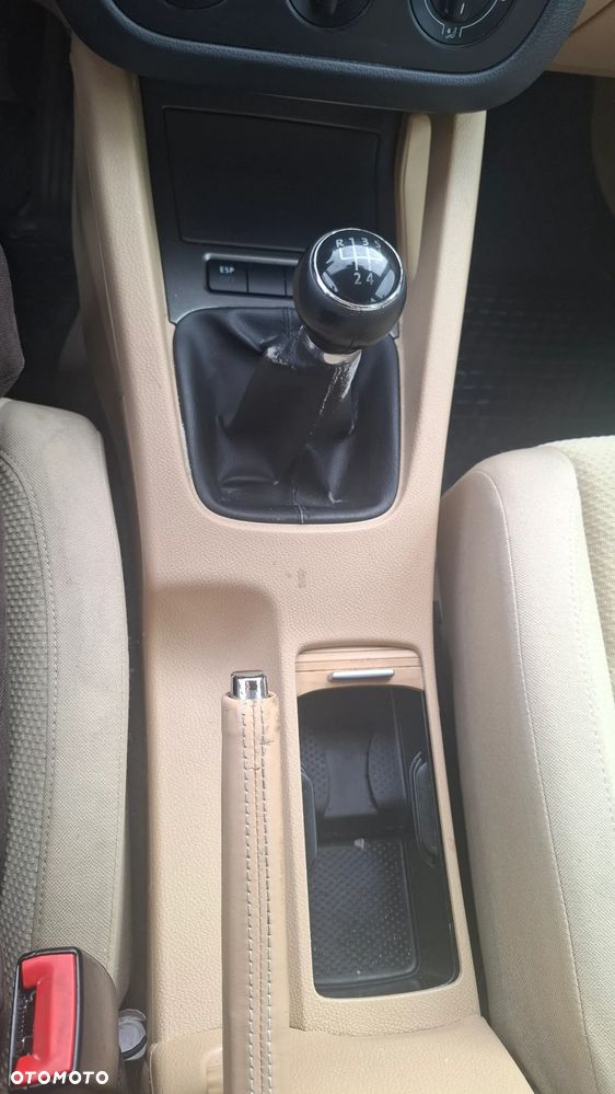 Volkswagen Golf 1.9 TDI Comfortline - 14