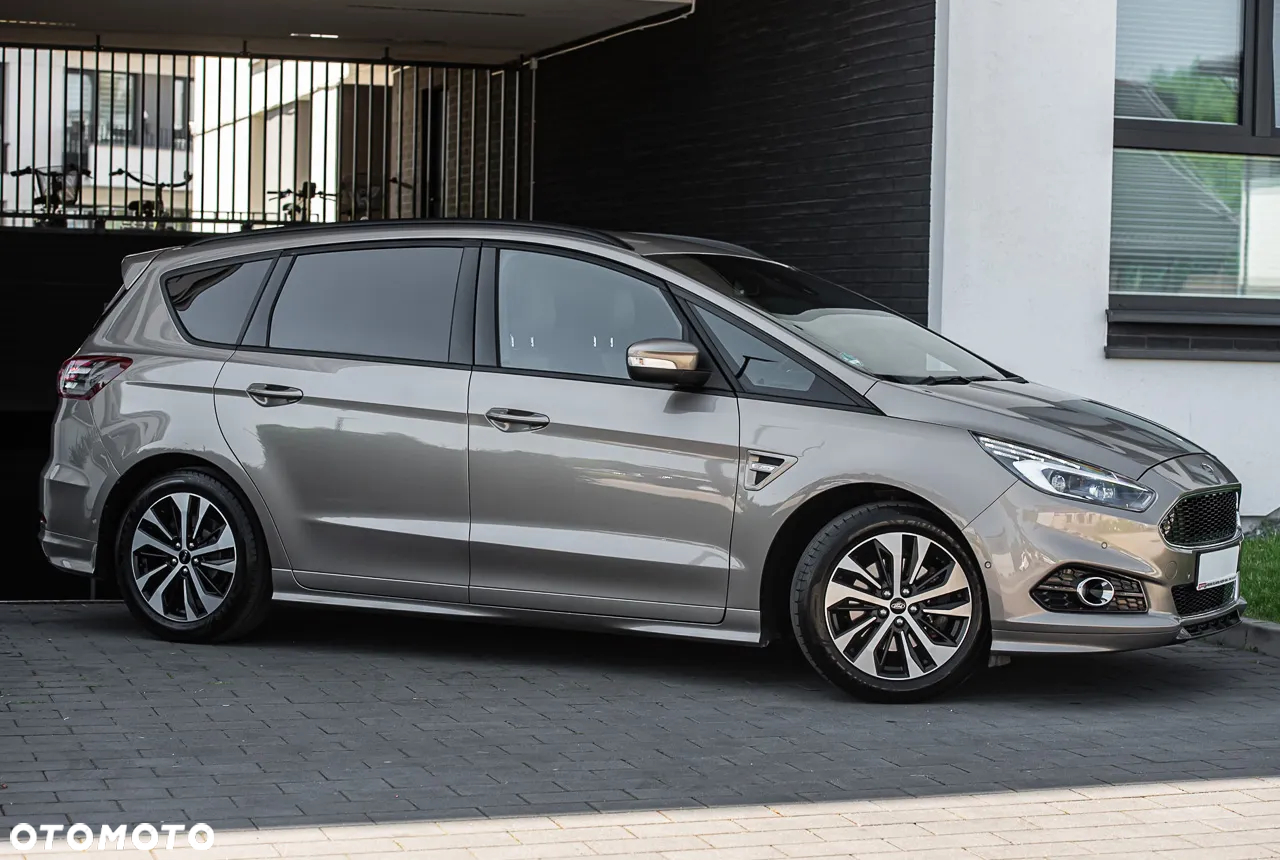 Ford S-Max 2.0 EcoBlue Bi-Turbo ST-LINE - 3