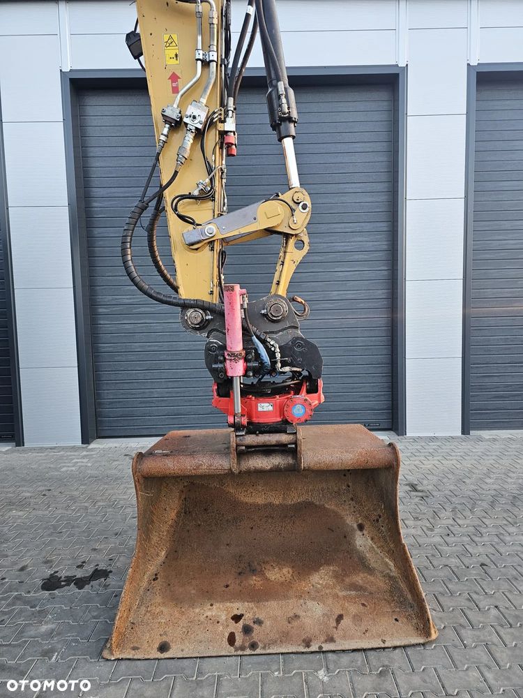 Caterpillar M313D - 17