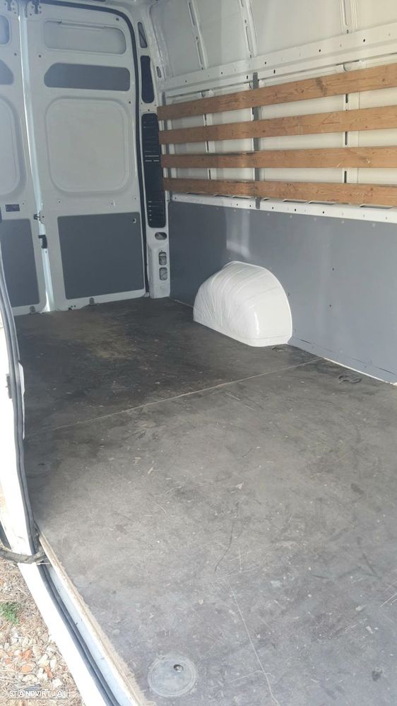 Citroën Jumper 2.2 BlueHDi 3.5T HD L3H3 - 4