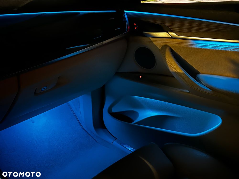 BMW X6 xDrive40d M Sport - 22