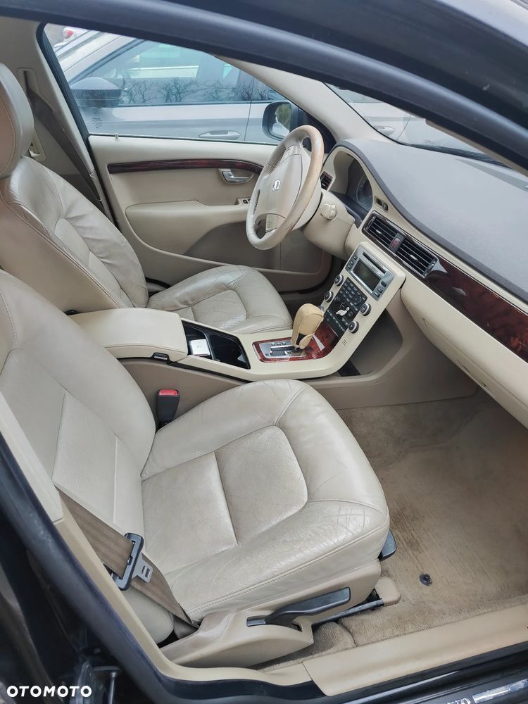 Volvo S80 D5 Momentum - 8