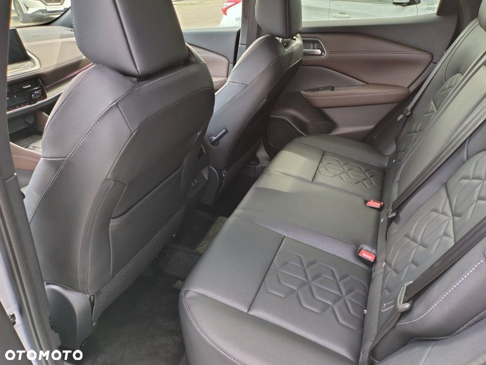 Nissan Qashqai - 10