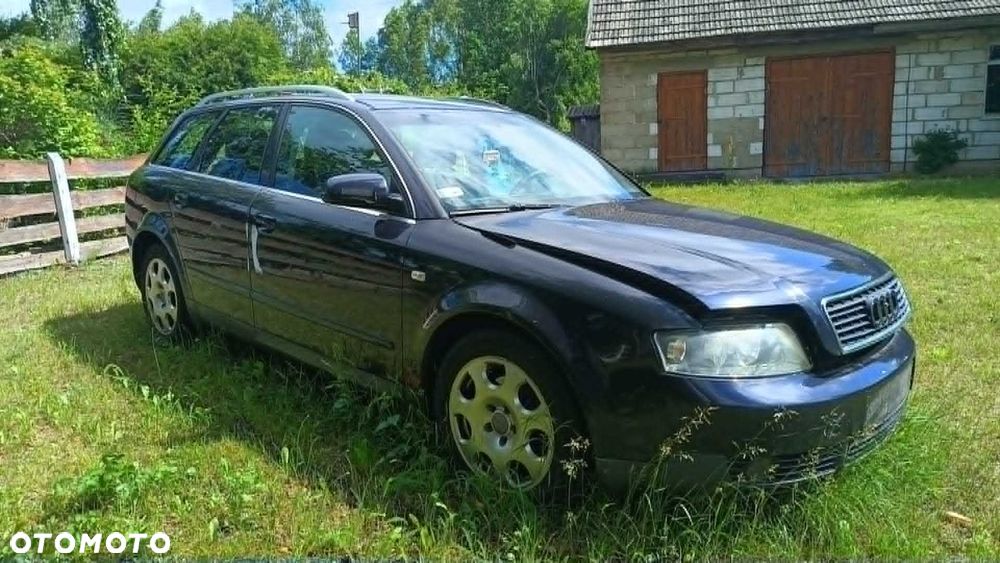 Audi A4 Avant - 4