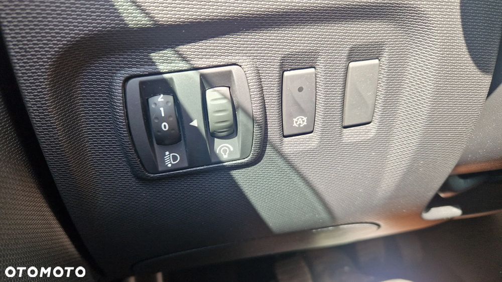 Renault Captur ENERGY TCe 90 Experience - 22