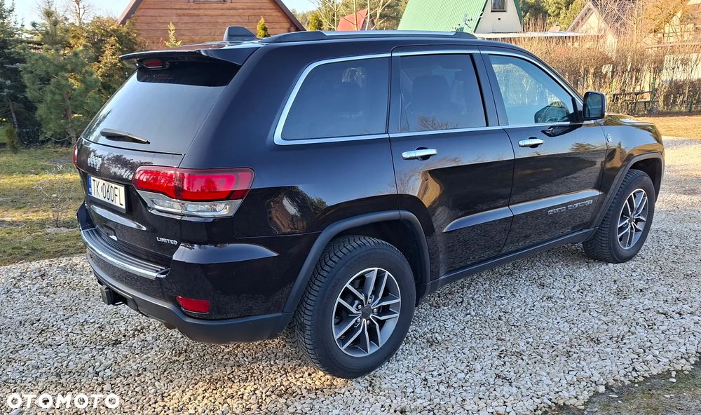 Jeep Grand Cherokee - 4