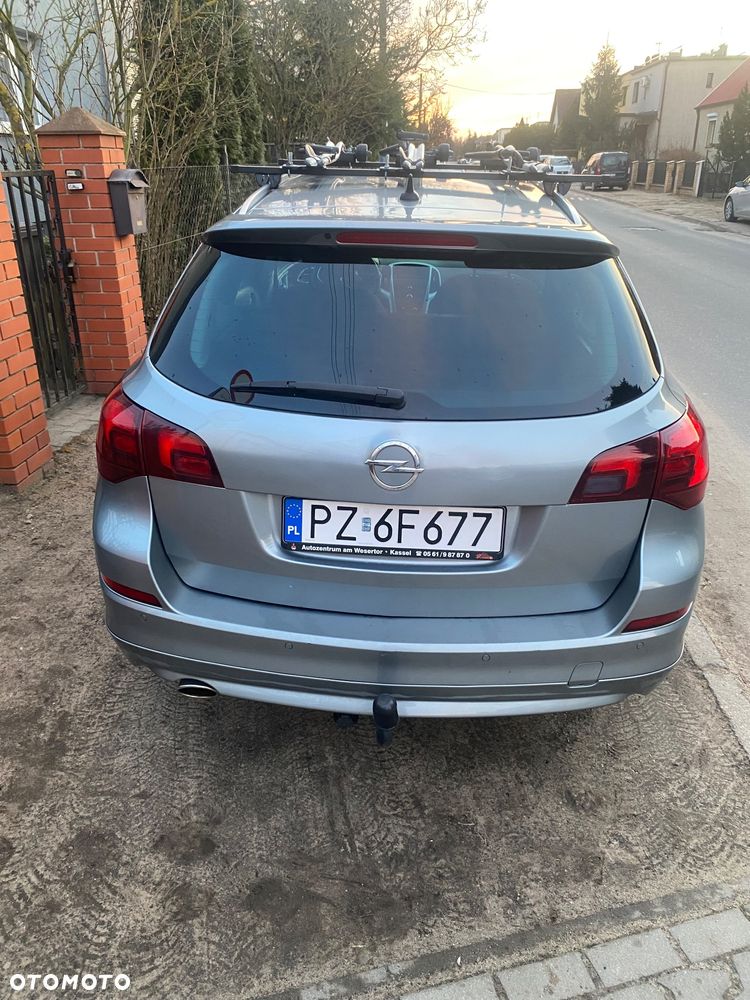 Opel Astra 1.6 T Sport - 4