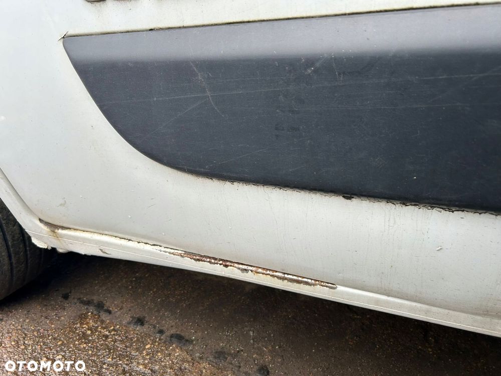 DRZWI GOŁE LEWY PRZÓD RENAULT MASTER III - 3