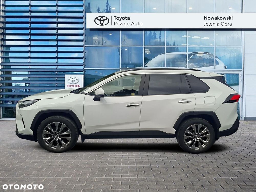 Toyota RAV4 - 3