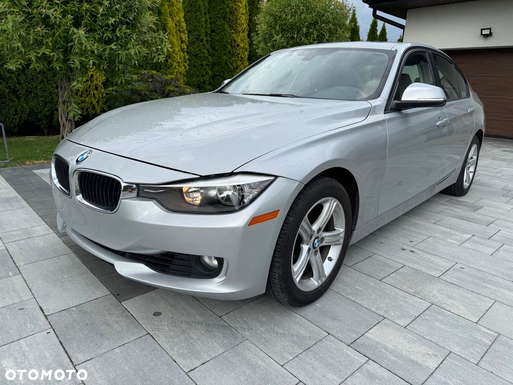 BMW Seria 3 328i xDrive - 1