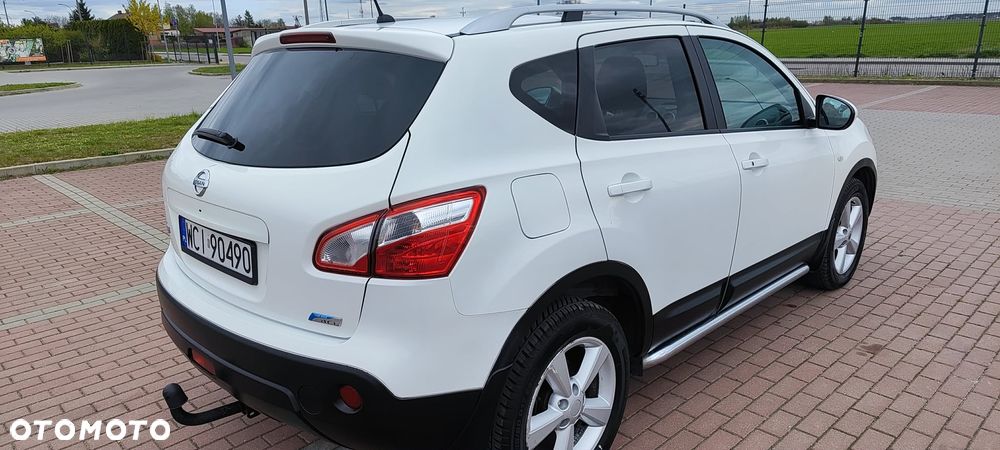 Nissan Qashqai - 11