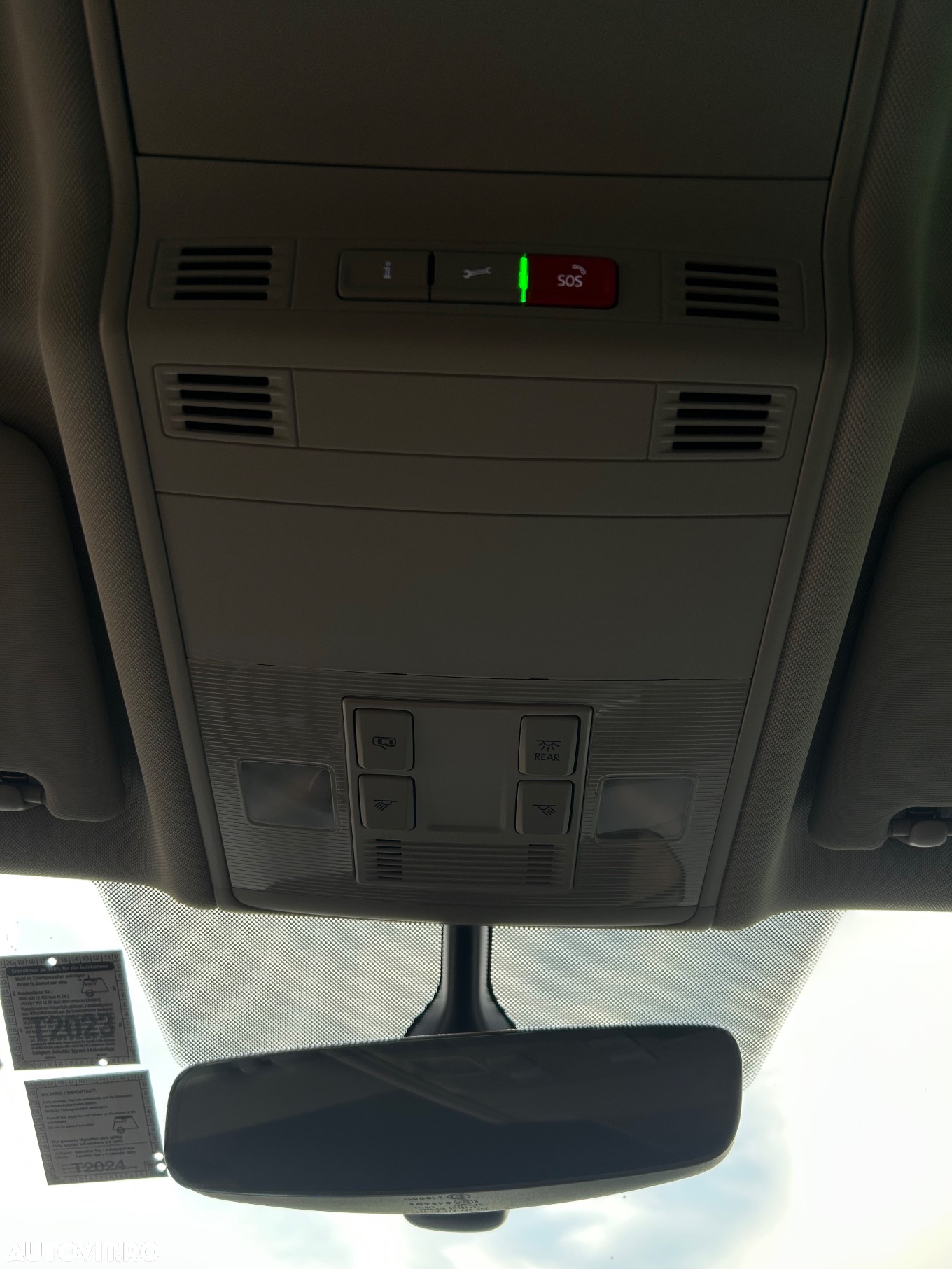 Volkswagen Touran 1.5 TSI DSG Comfortline - 19