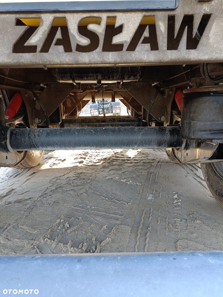 Zaslaw D-653A - 19