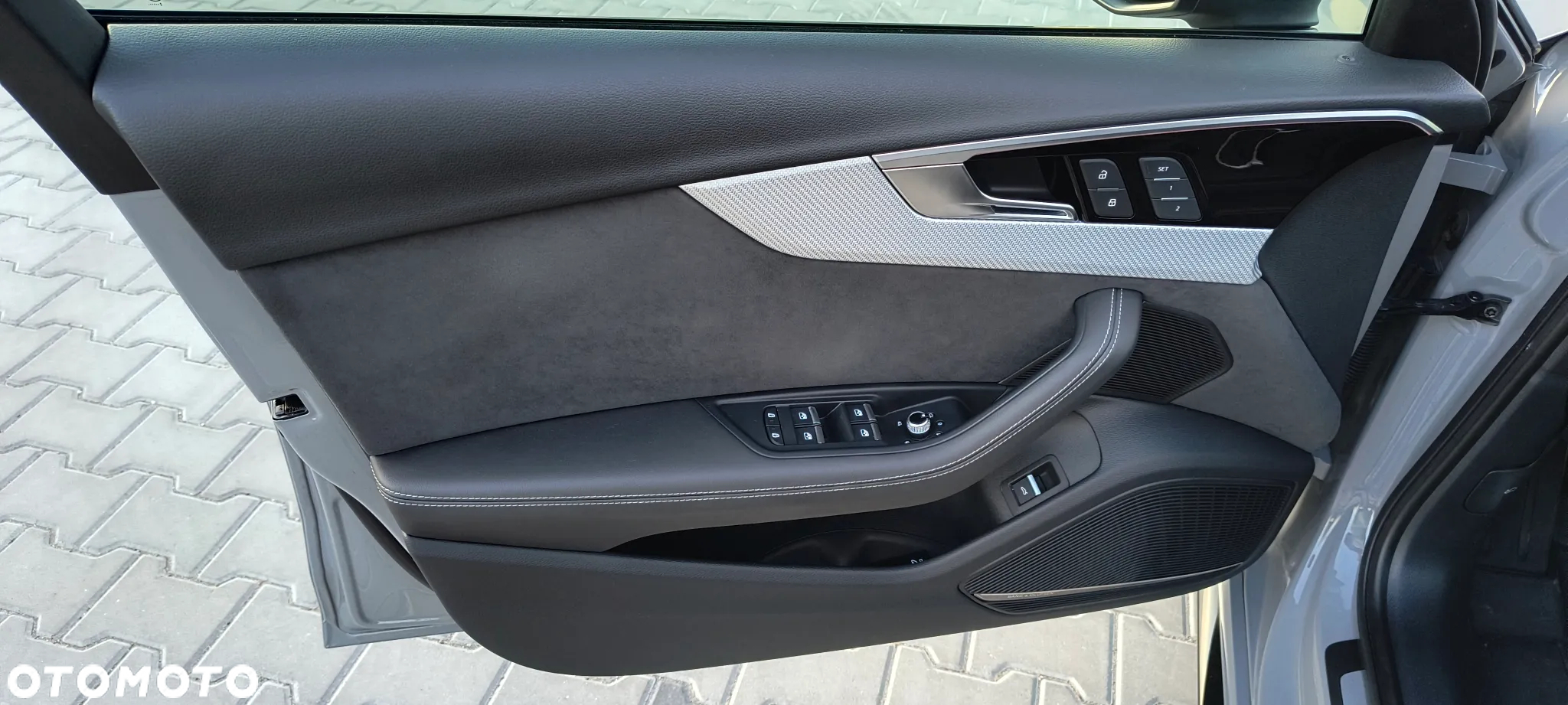 Audi RS4 TFSI Quattro Tiptronic - 13