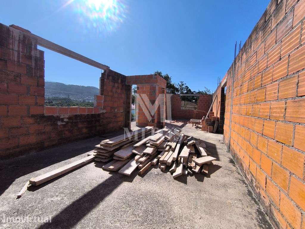 Terreno com projeto aprovado para venda em Subportela - Viana do Ca... - Grande imagem: 5/15