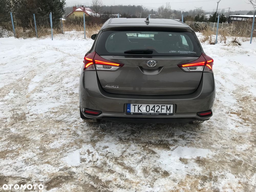 Toyota Auris - 5
