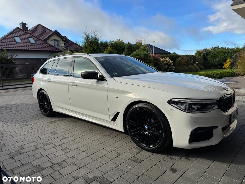 BMW Seria 5 520d Touring M Sport Edition - 1