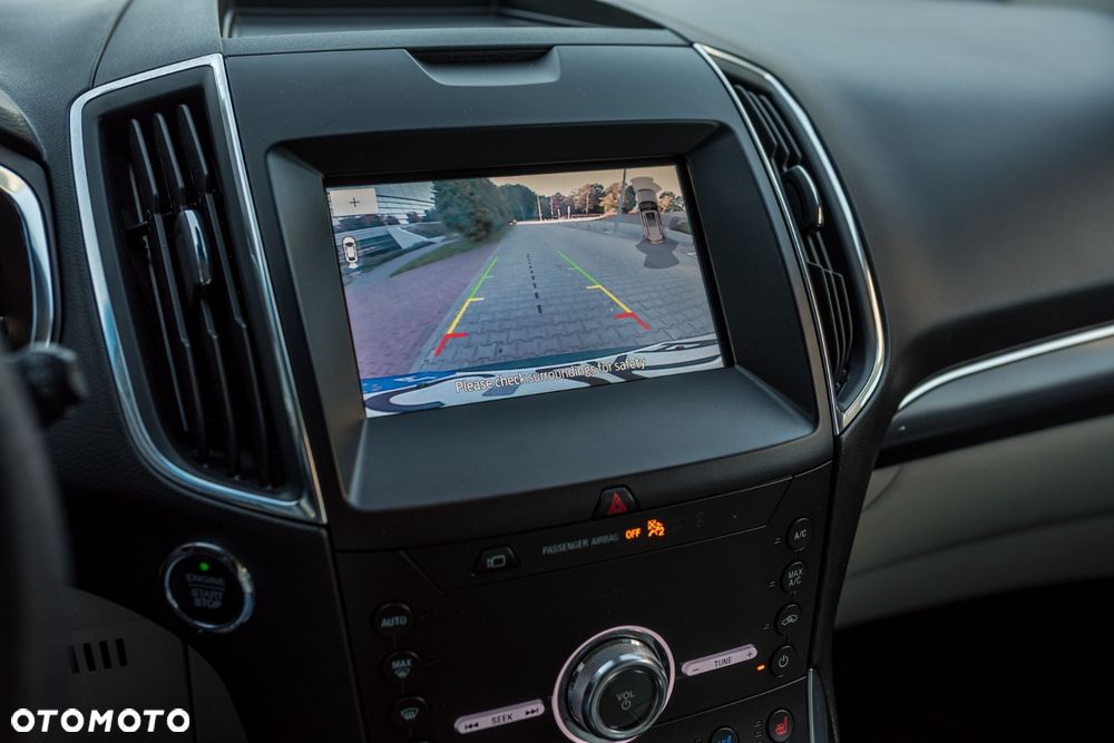 Ford Edge 2.0 EcoBlue Bi-Turbo 4x4 Titanium - 26