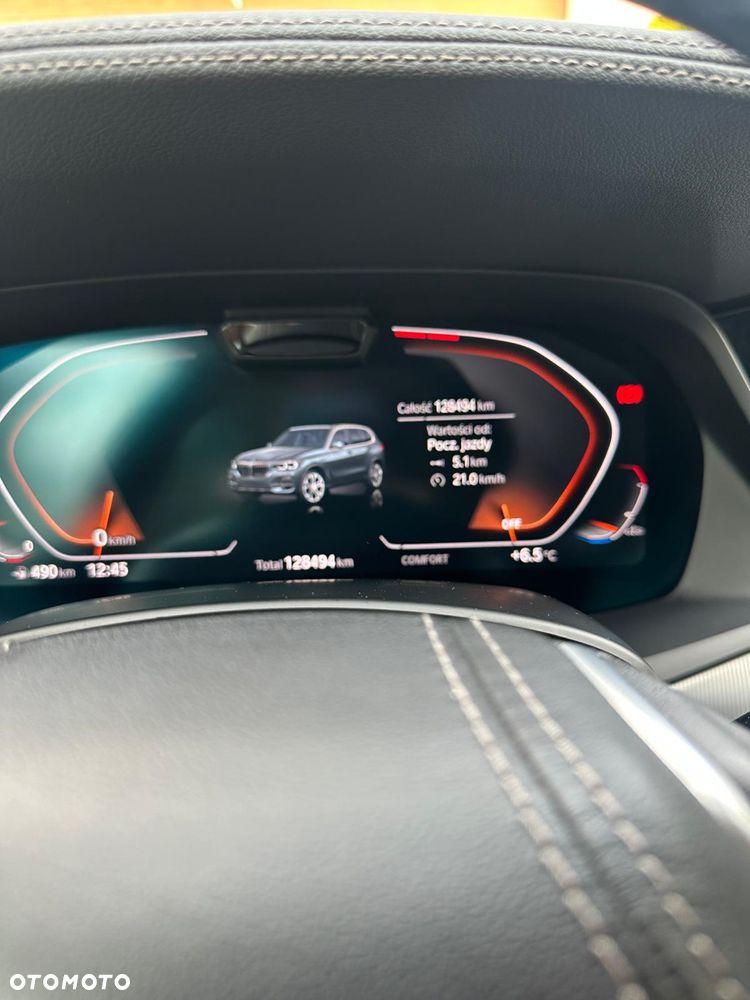 BMW X5 xDrive25d - 11