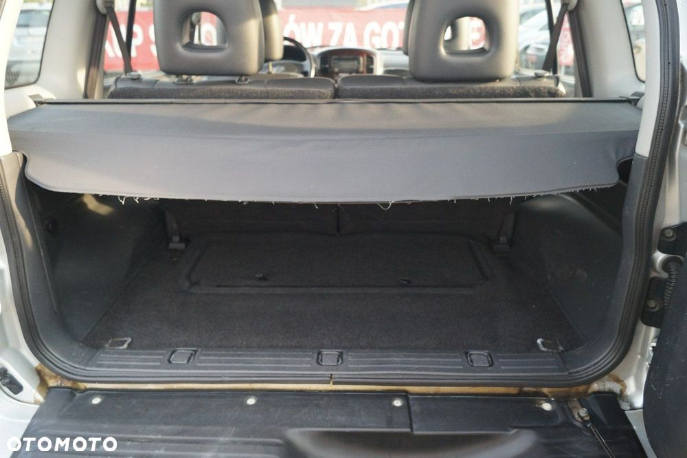 Suzuki Grand Vitara - 26