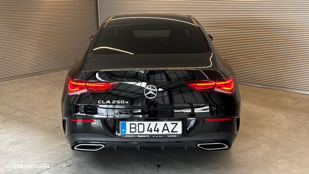 Mercedes-Benz CLA 250 e AMG Line - 9