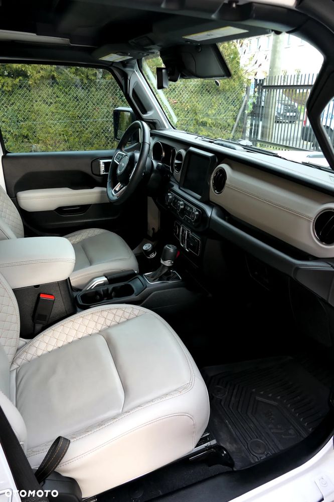 Jeep Wrangler 2.0 4xe Plug-In Hybrid Hardtop Sahara - 16