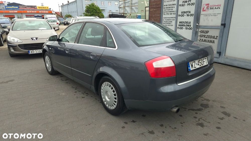 Audi A4 Limousine - 2