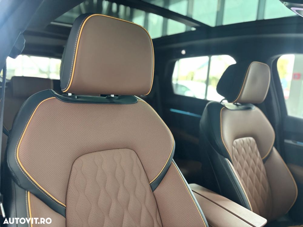 Byd Tang Flagship - 16