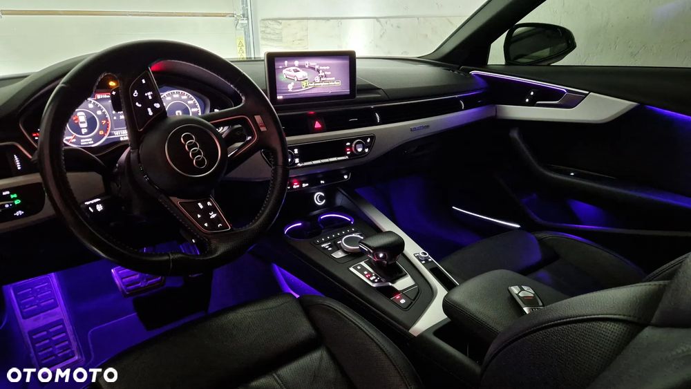Audi A4 Limousine - 35