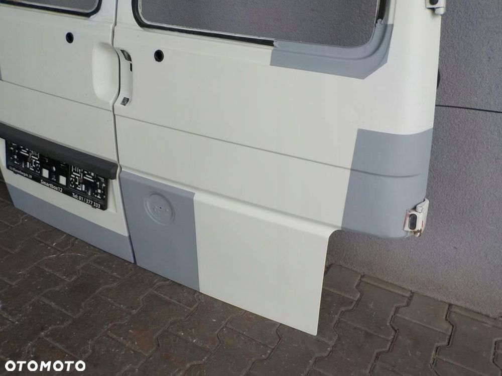 VW T4 DRZWI LEWE PRAWE TYŁ TYLNE SKRZYDEŁKOWE - 4