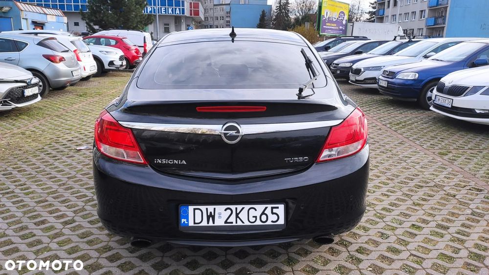Opel Insignia 2.0 T Cosmo - 3