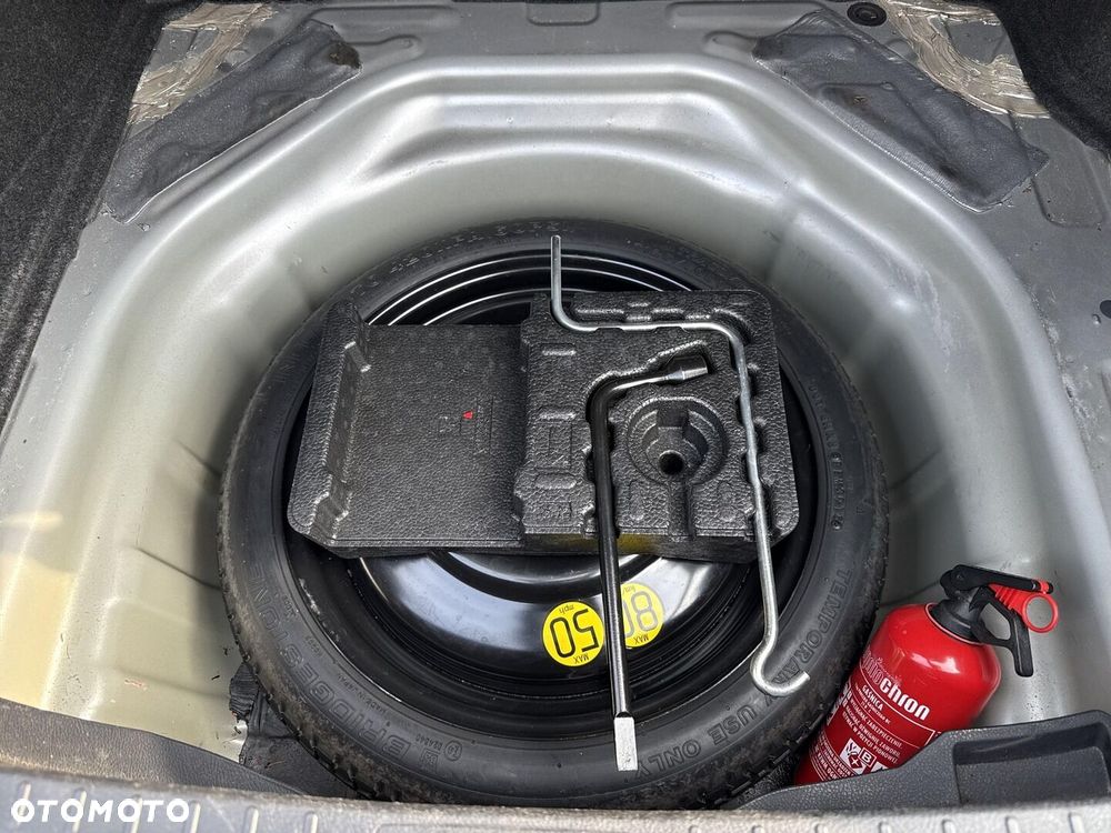 Toyota Corolla 1.33 Active EU6 - 23