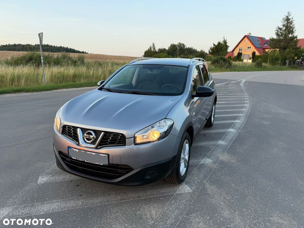 Nissan Qashqai+2 2.0 Visia - 1