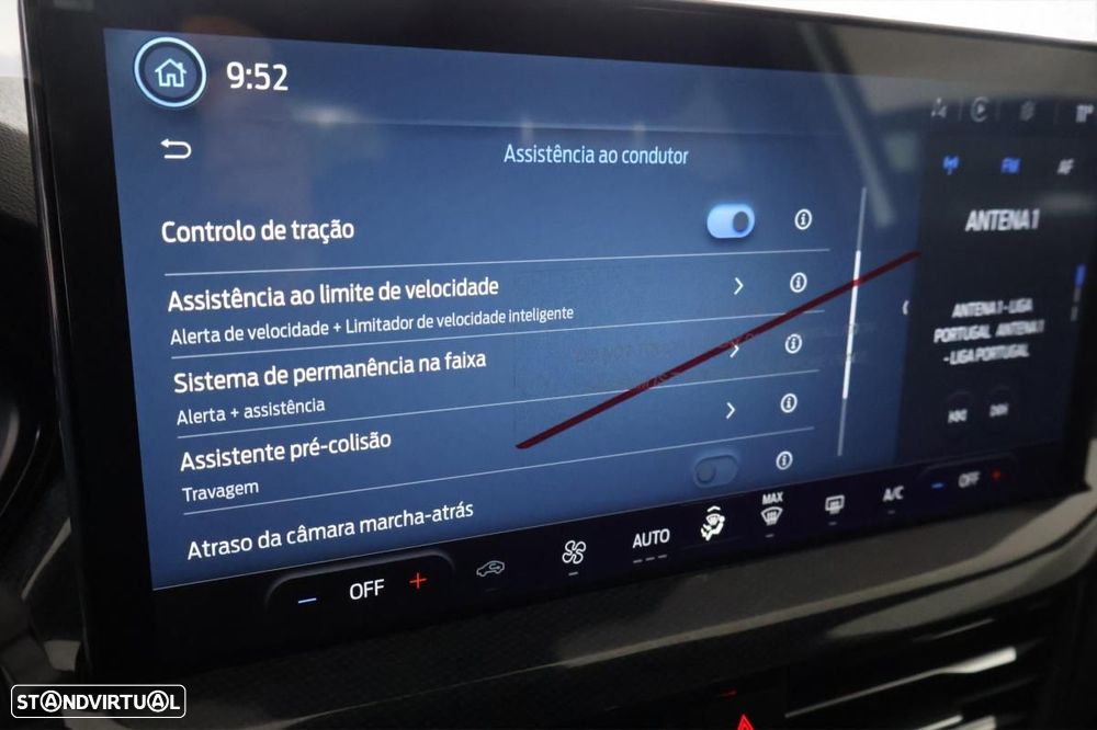 Ford Focus 1.0 EcoBoost MHEV ST-Line - 10