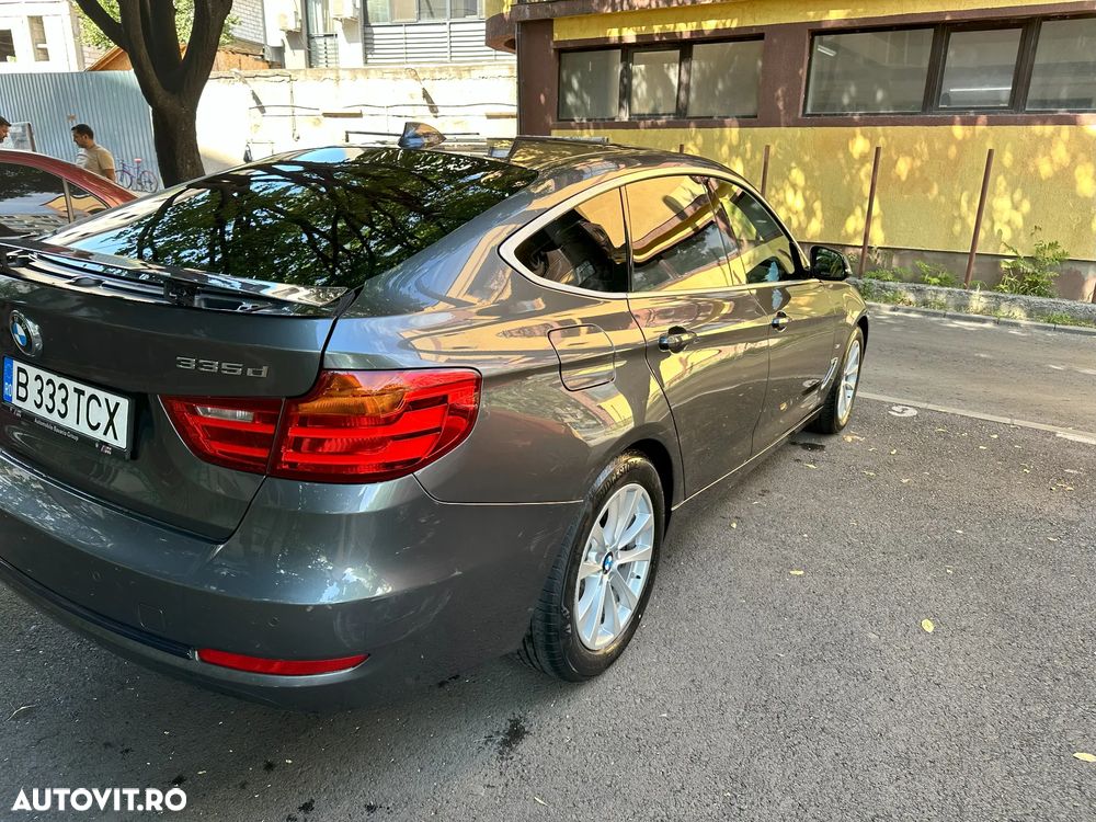 BMW Seria 3 335d xDrive AT Sport Line - 4